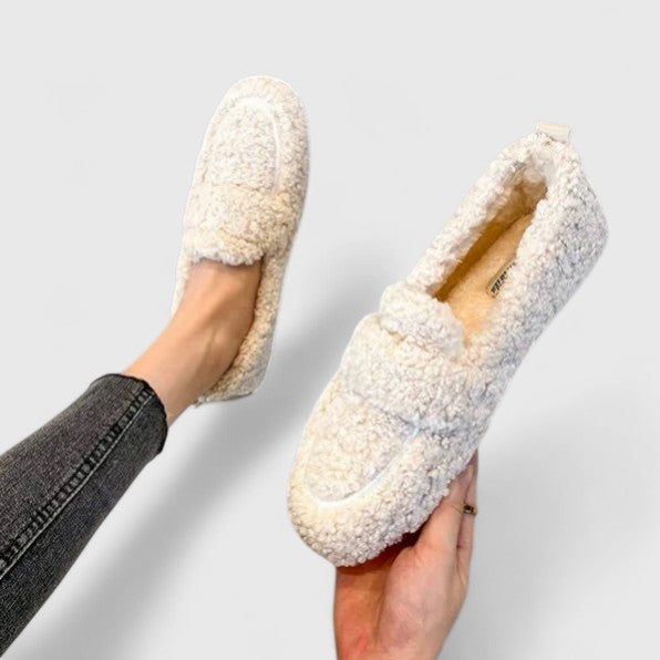 Solenne | Fluffy Elegant Shoe