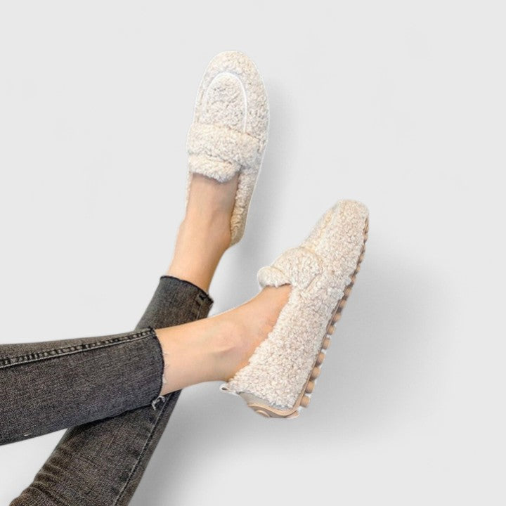 Solenne | Fluffy Elegant Shoe